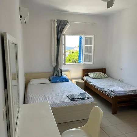 Family In Potamos Kythira Holiday home *
