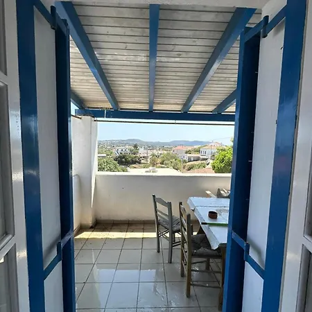 Family In Potamos Kythira