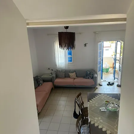 Family In Kythira Tatil Evi *