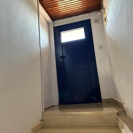 Family In Kythira Potamos (Kythira)